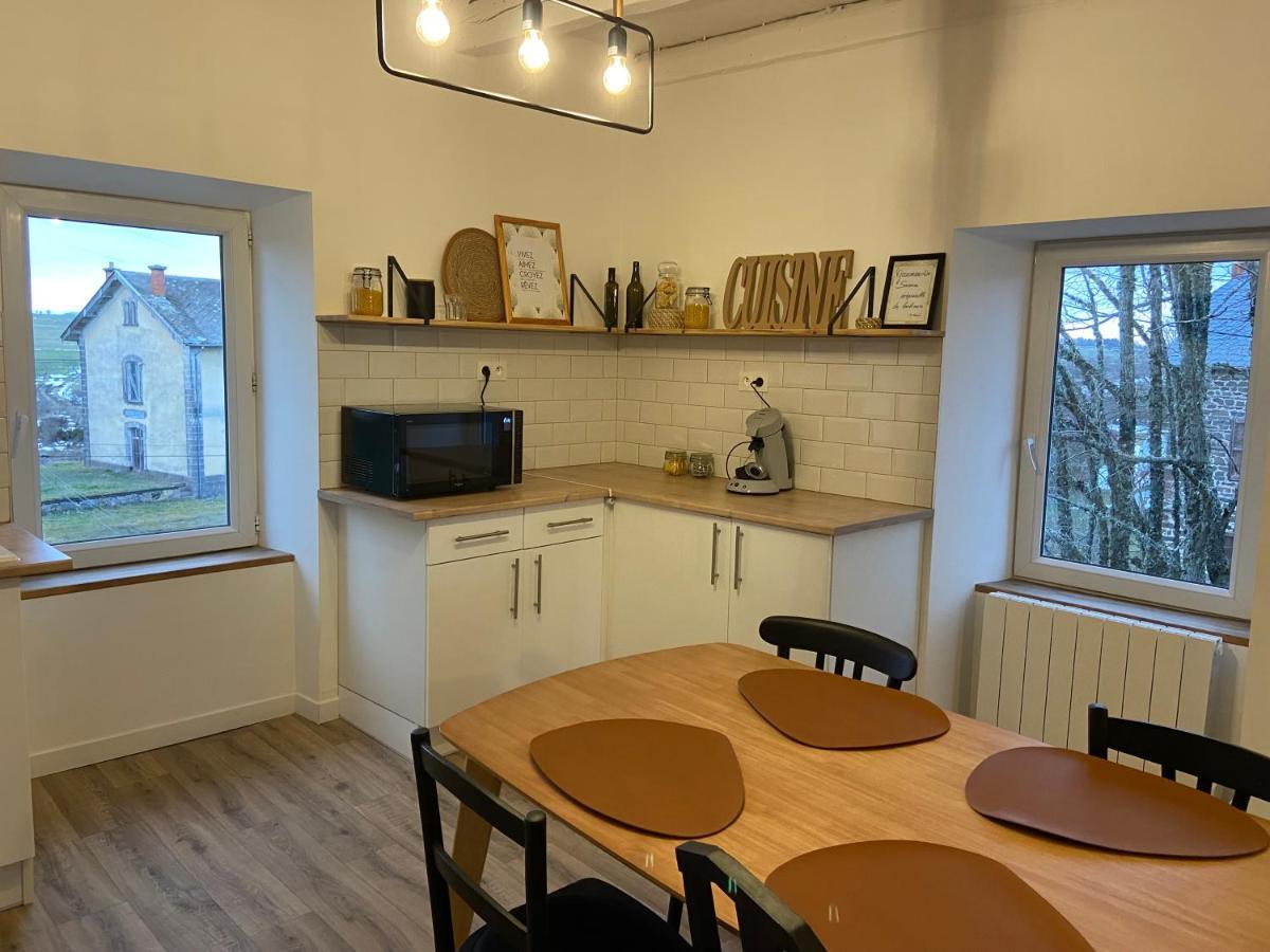 L'Escapade De Tali Appartement Talizat Buitenkant foto